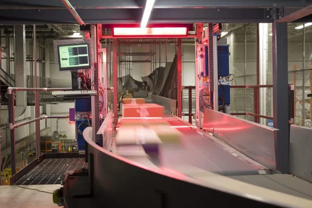 Conveyor belt work shop